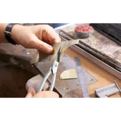 Bessey Erdi Goldschmiede- und Feinblech-Schere mit Griffaugen 180 mm - D74-1