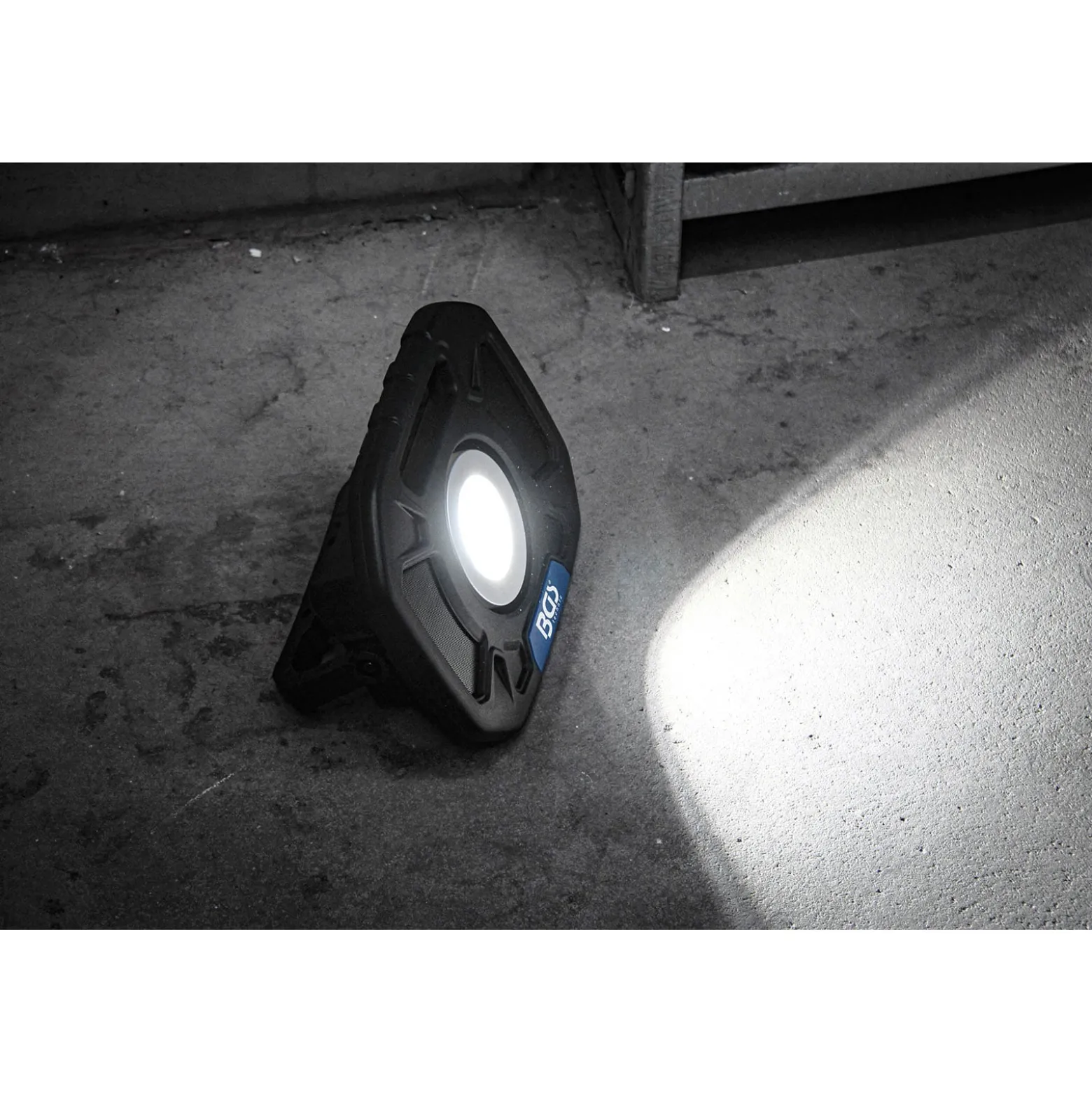 BGS COB-LED-Arbeits-Strahler 40W mit integrierten Lautsprechern - 85332