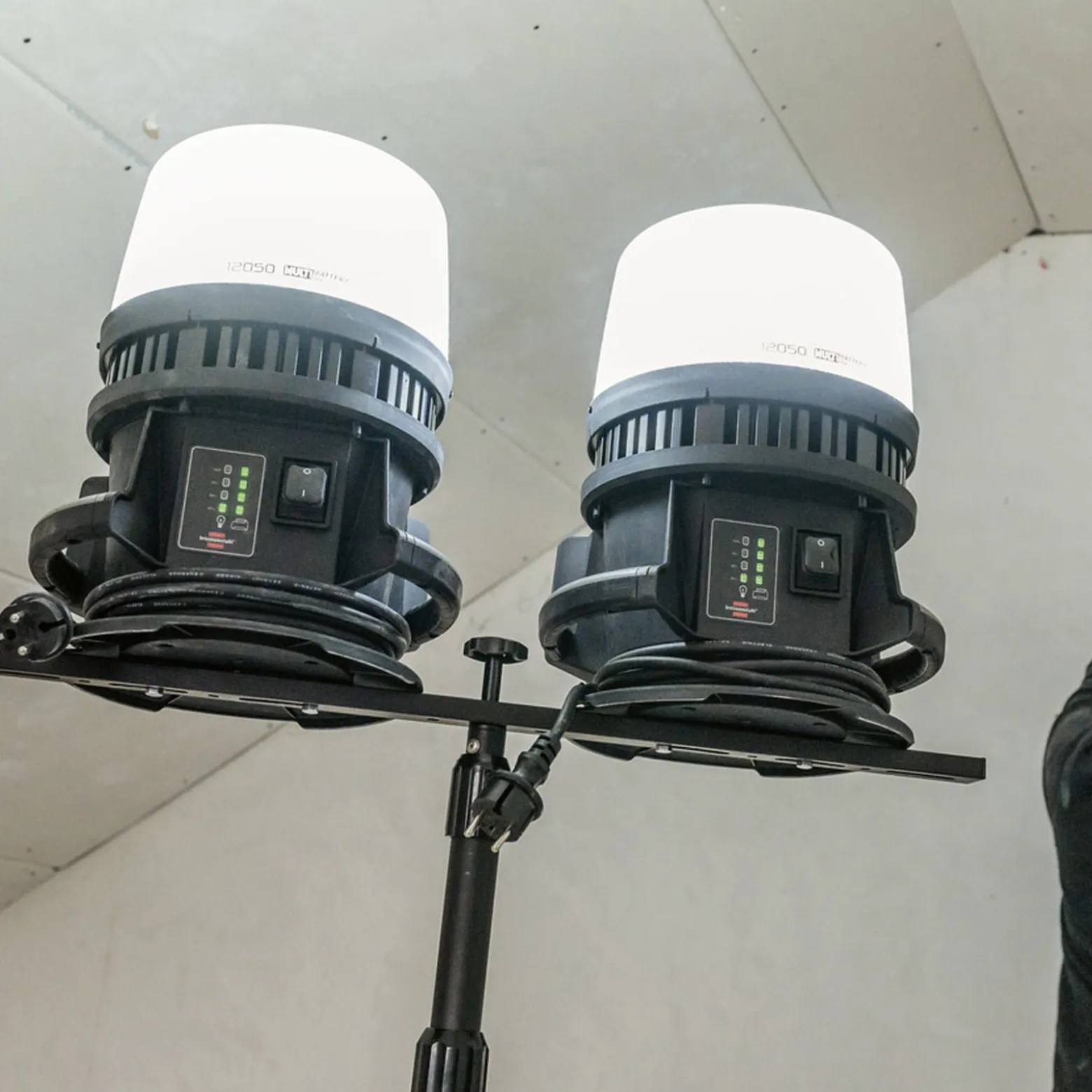 Brennenstuhl Multi Battery LED 360° Hybrid Baustrahler 12.050 MH 12.000 lm IP54 - 1173700003