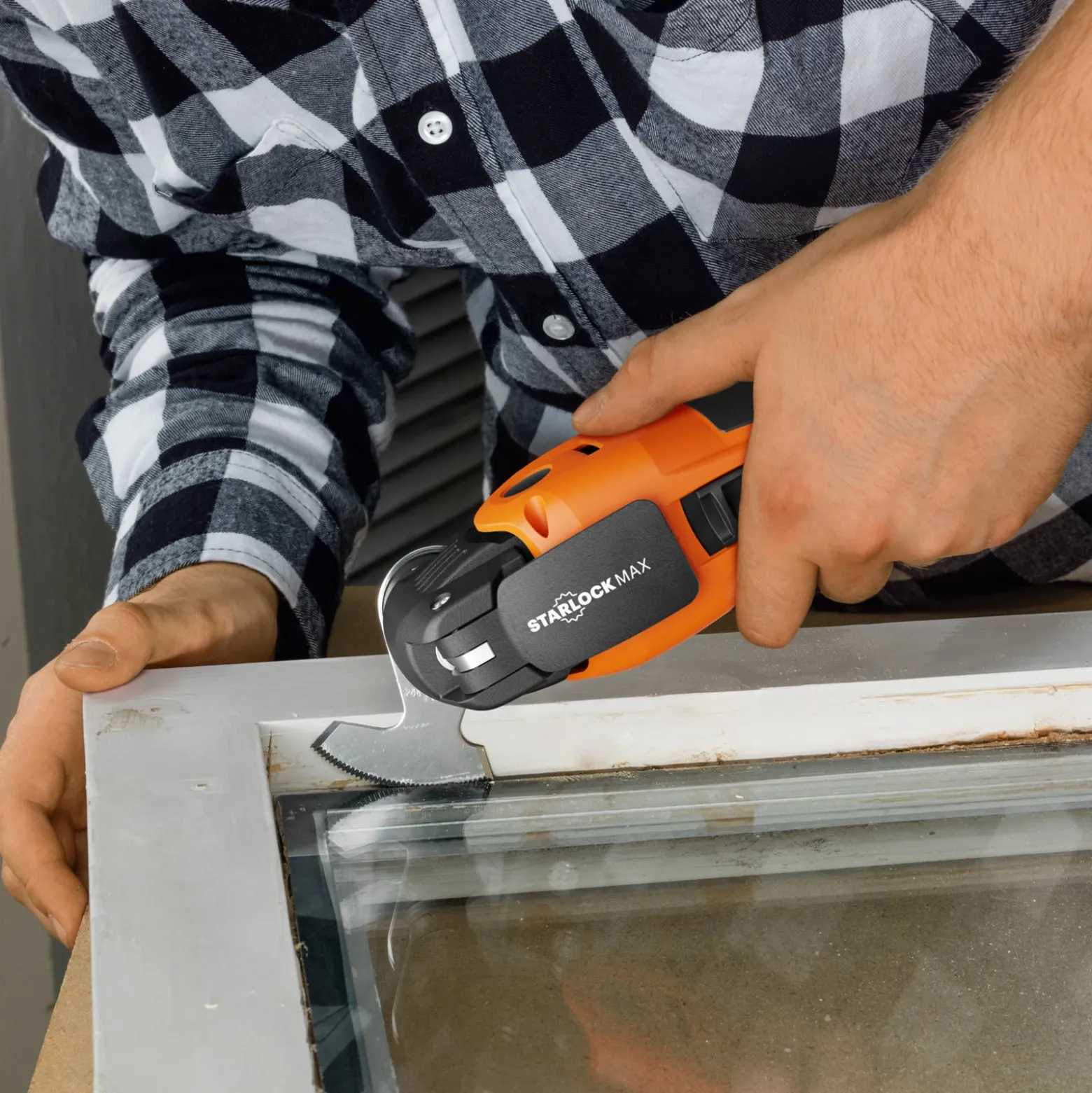 Fein Akku-MultiMaster AMM 700 MAX TOP AS 18 V / 2x 4,0 Ah Akku + Ladegerät inkl. Zubehör im Koffer - 71293661000