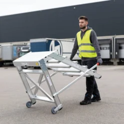 Günzburger Steigtechnik Arbeitspodest fahrbar Stufenbreite 0,8 m Aluminium geriffelt 2 Stufen - 050015