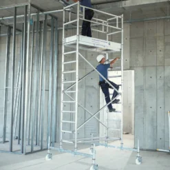 Günzburger Steigtechnik Rollgerüst 0,75 x 3 m Plattformhöhe 2,35 m - 172235
