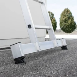 Günzburger Steigtechnik Sprossen-Seilzugleiter 3tlg. mit nivello-Traverse 3 x 14 Sprossen - 022414