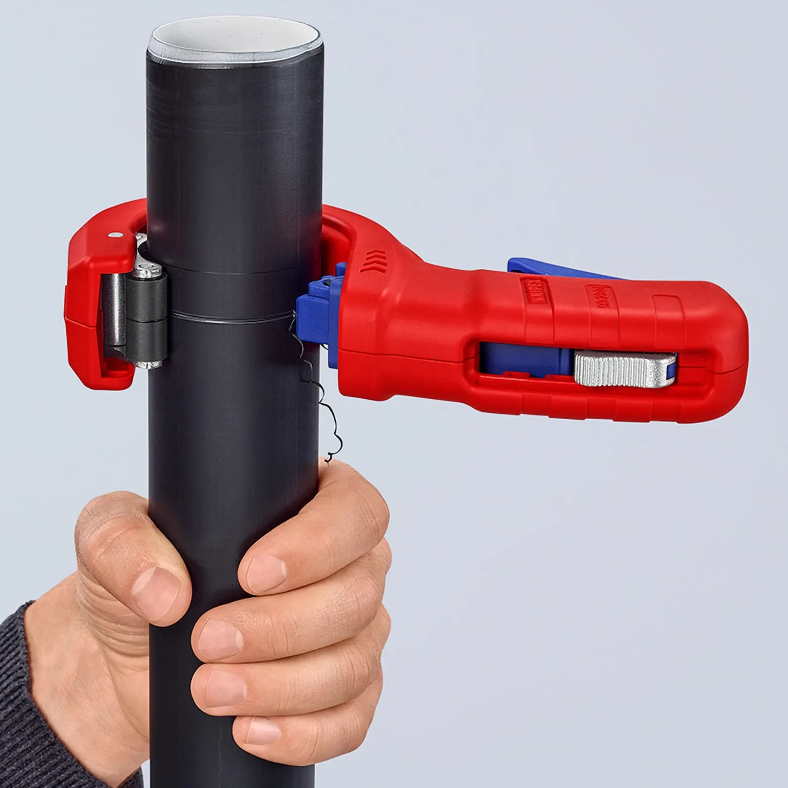 Knipex DP50 Rohrabschneider mit Kunststoff überzogen 202 mm - 902301BK