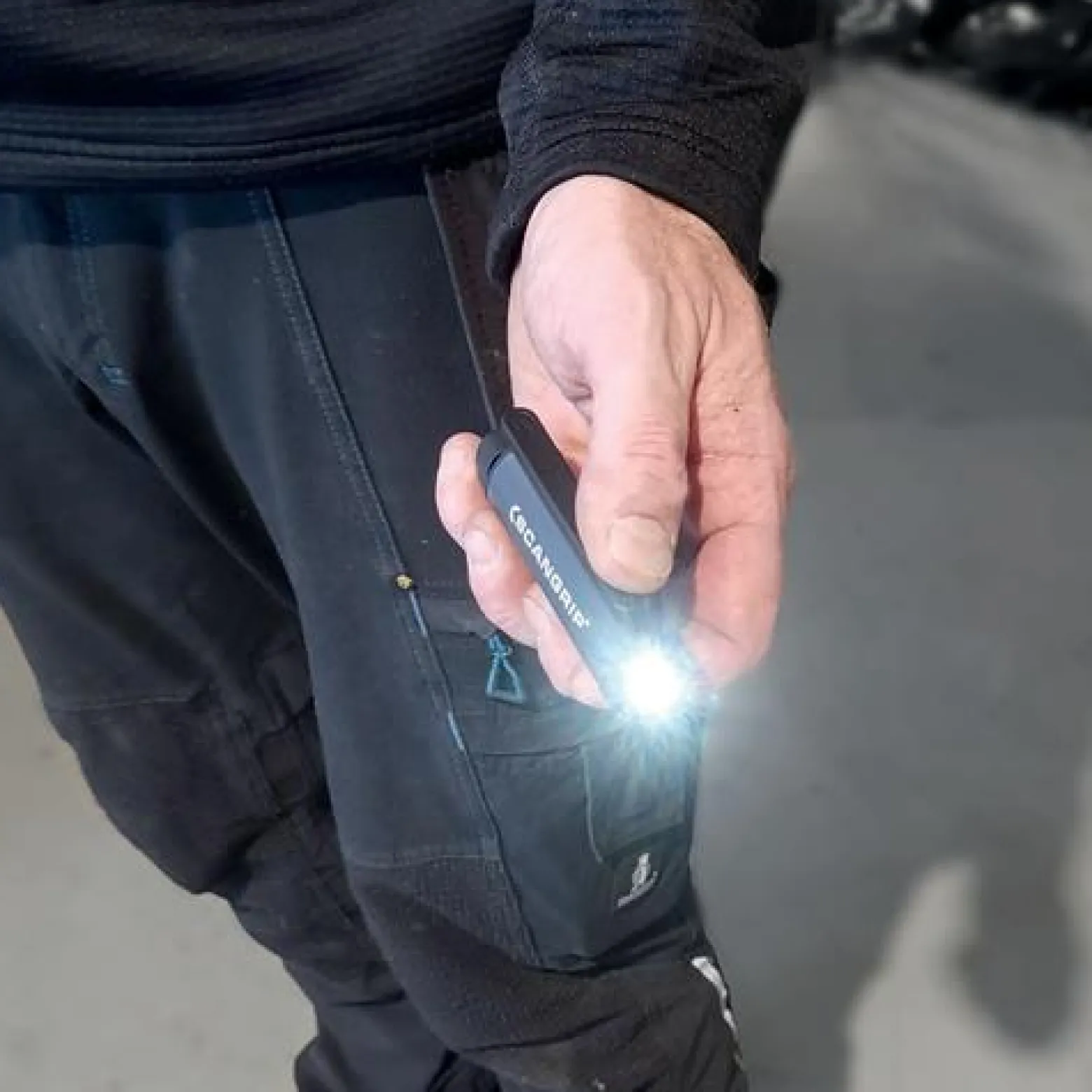 LED-Taschenlampe FLEX WEAR KIT 75-150 lm m.Stirnband/Mützenhalterung Li-Ion