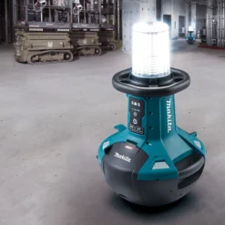 Makita ML010G LED-Flächenbeleuchtung 40 V max.