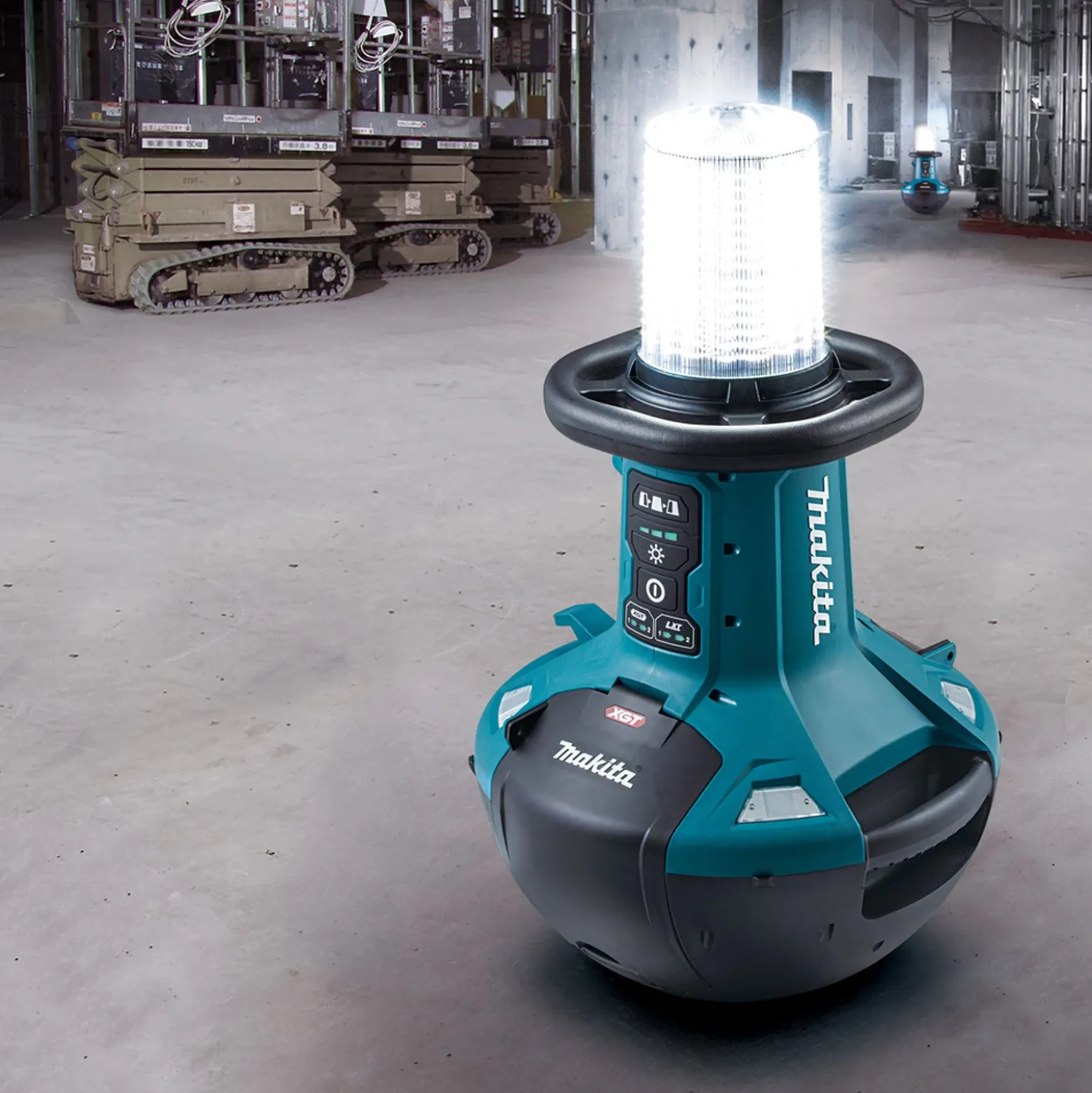 Makita ML010G LED-Flächenbeleuchtung 40 V max.