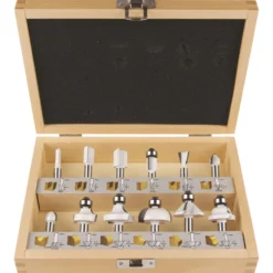 Makita RP1111CJFA Oberfräse 1.100 W inkl. D-53556 12tlg. Fräser-Set im MAKPAC