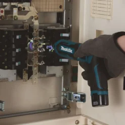 Makita TD022DSE Akku-Knickschlagschrauber 7,2 V / 1x 1,5 Ah Akku + Ladegerät