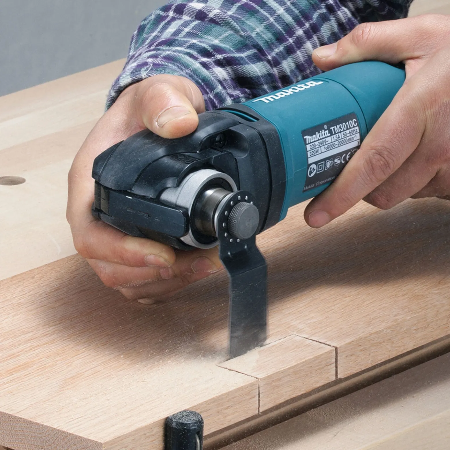 Makita TM3010CX4J Multifunktionswerkzeug 320 W im MAKPAC