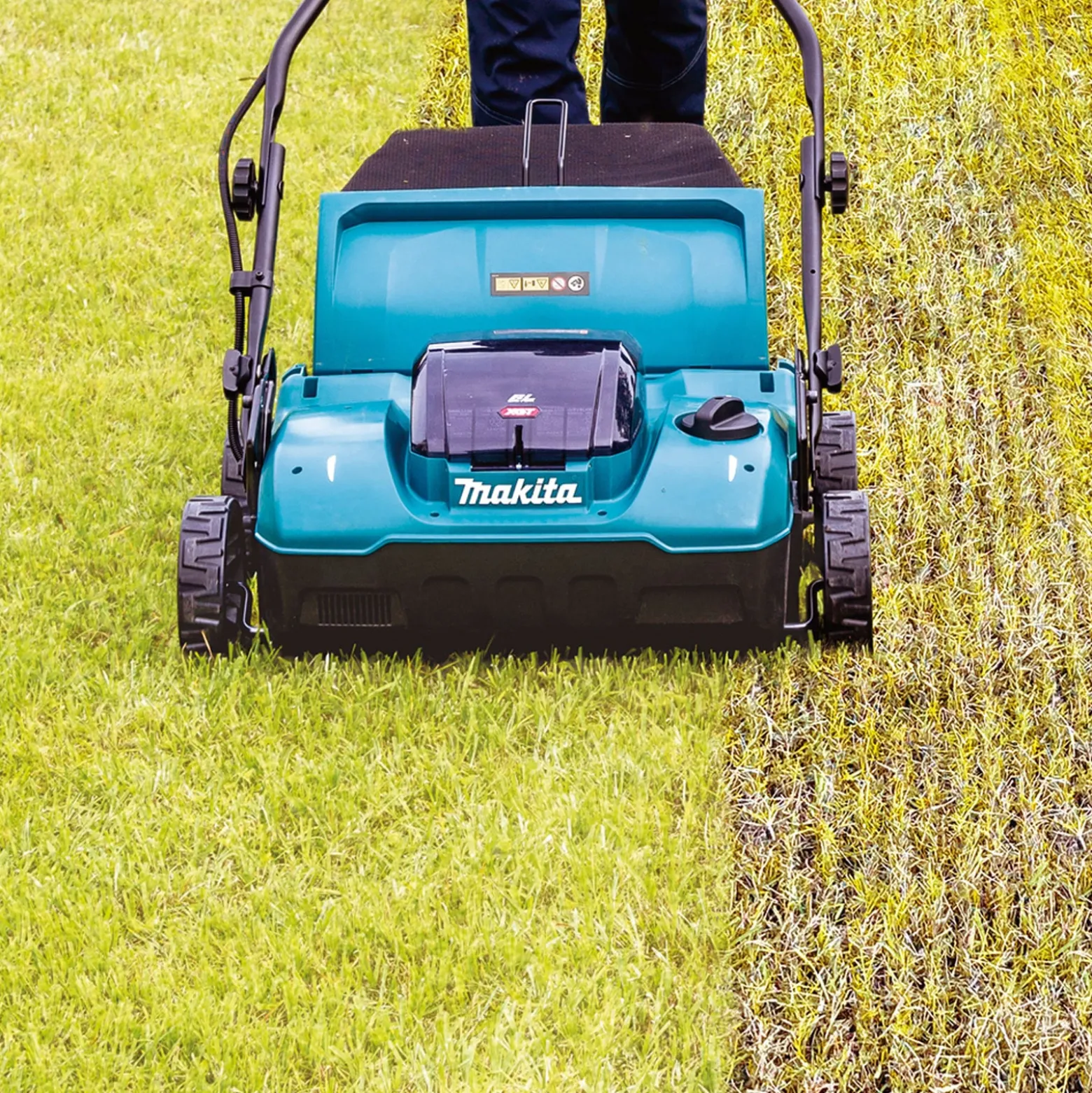 Makita UV001GZ Akku-Vertikutierer 40 V max. Solo
